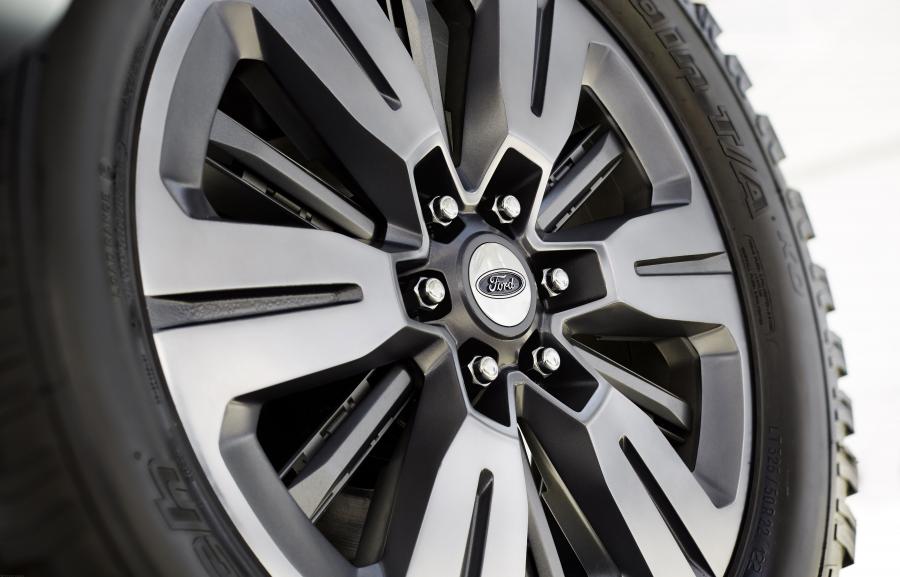  Ford Atlas Concept 2013 года  (фото 31 из 57)